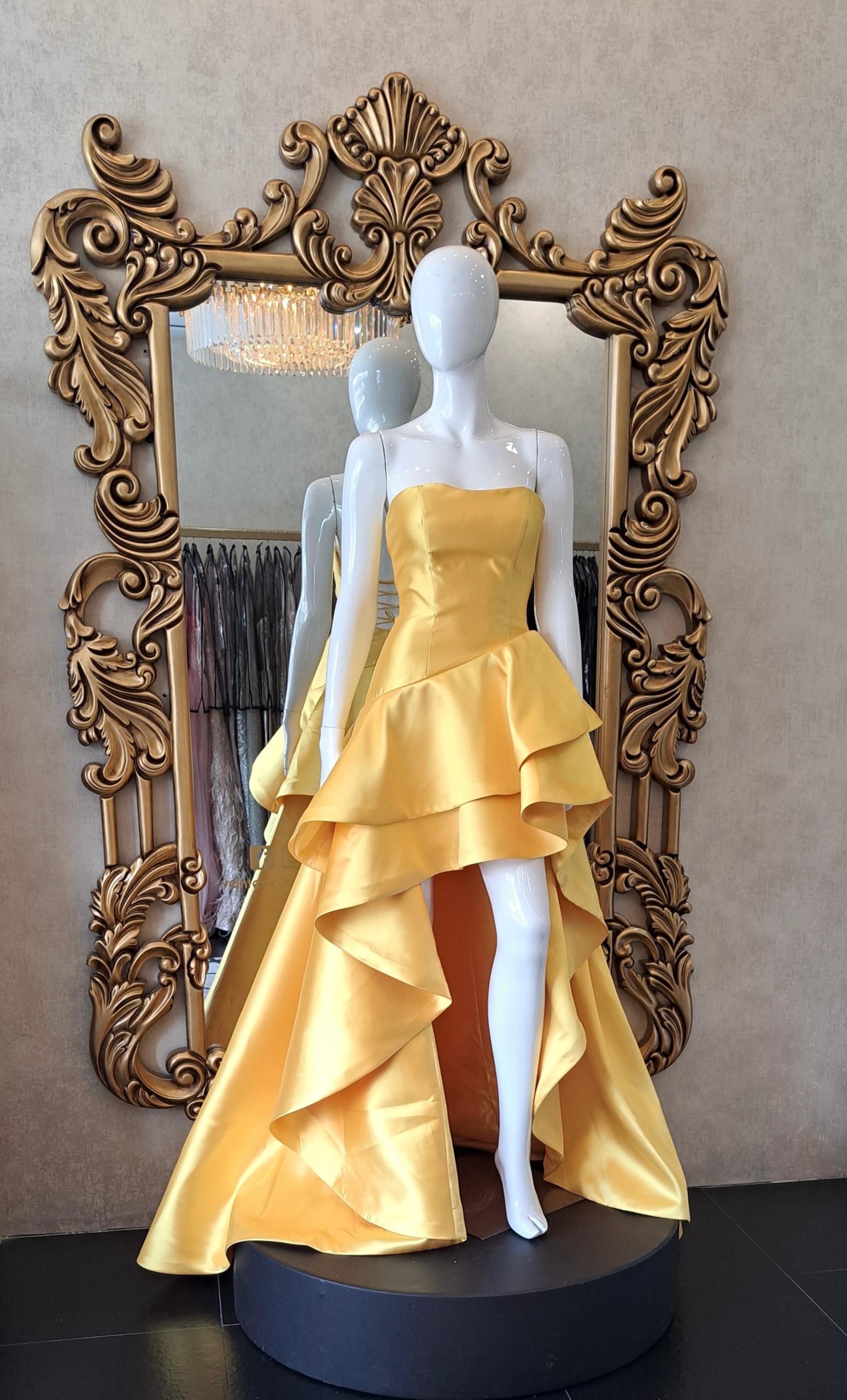 VESTIDO DE DÍA VVC05202525