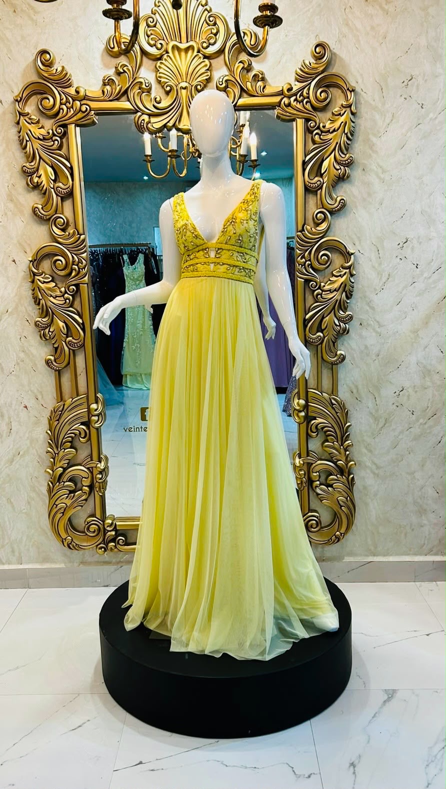 VESTIDO DE DÍA VVC2026118