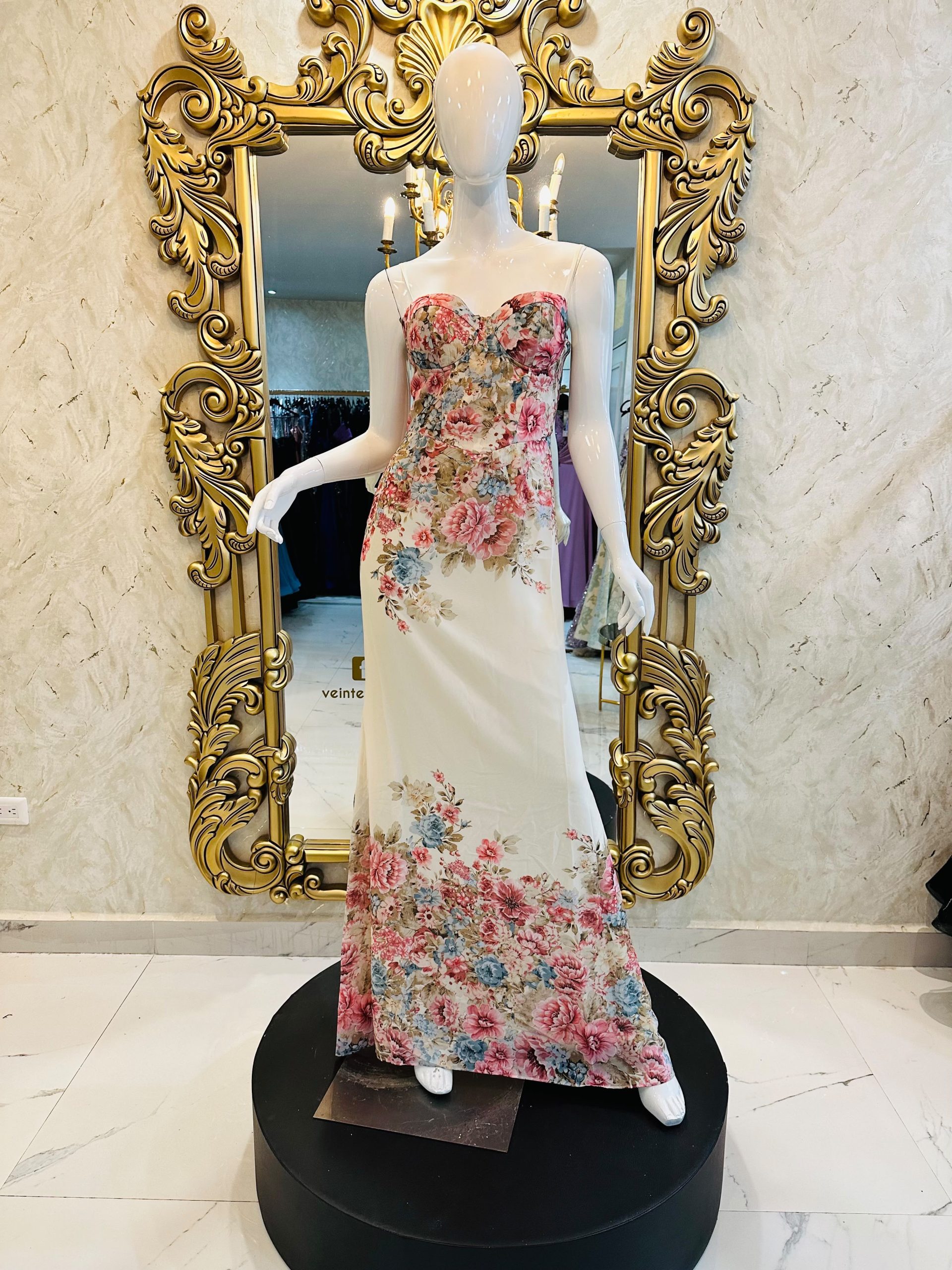 VESTIDO DE DÍA VVC2026152